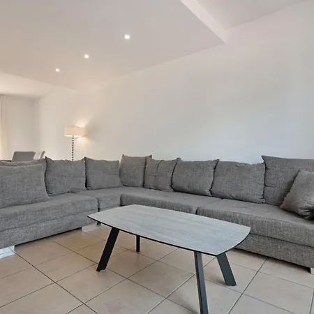 Obsidian Olivino Miraverde Apartment *